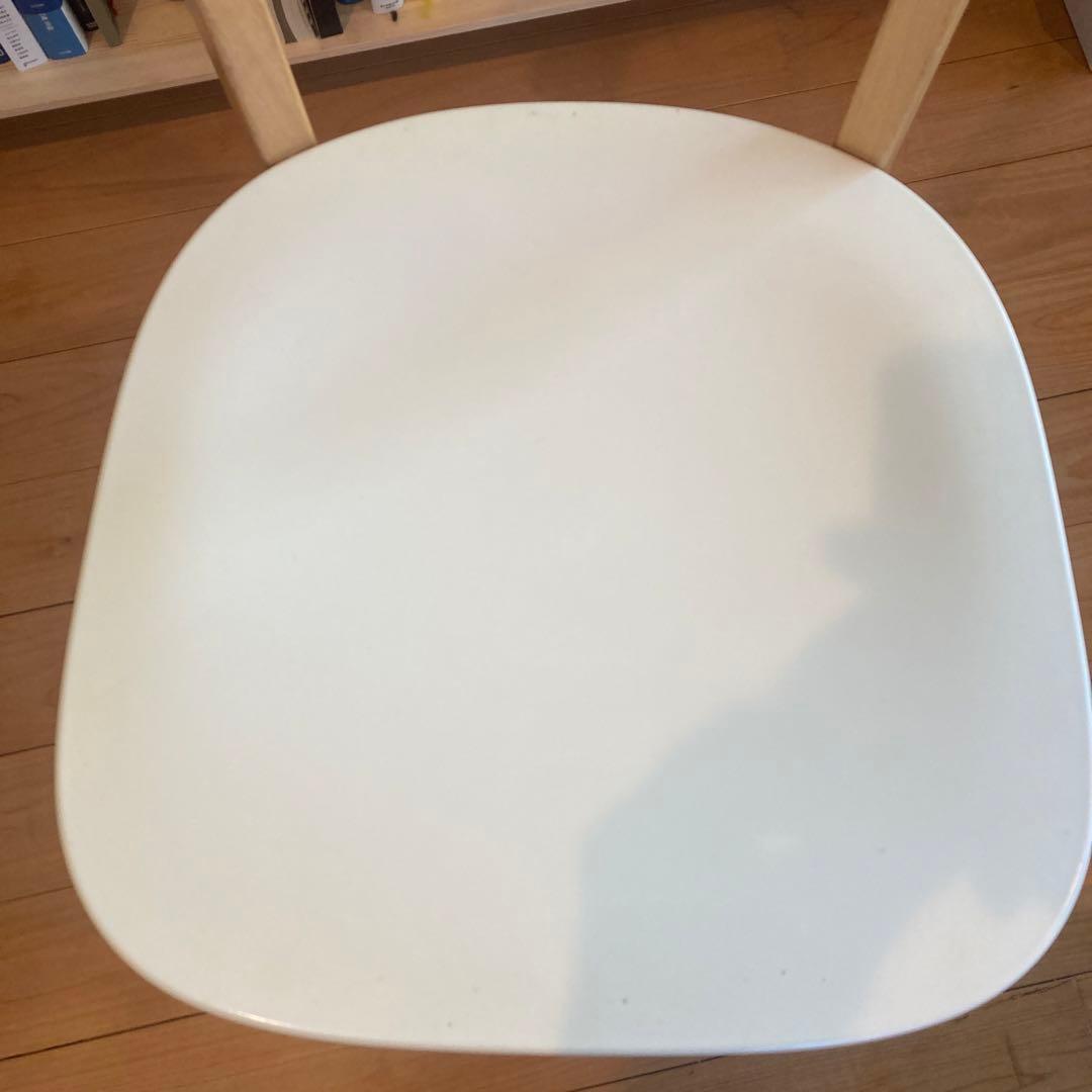 ジャスパーモリソン　vitra basel chair