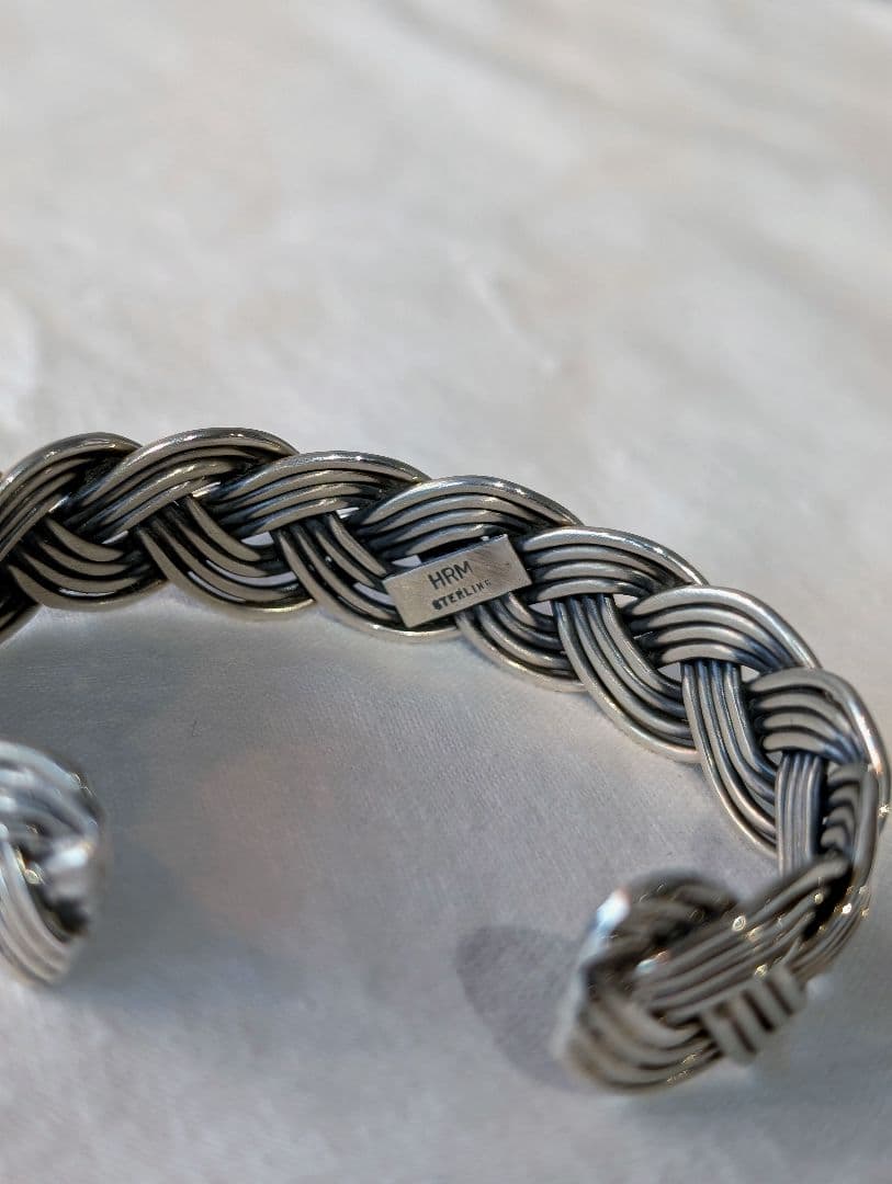 【特別価格】Navajoヘンリーマリアーノ作バングルSterlingSilver