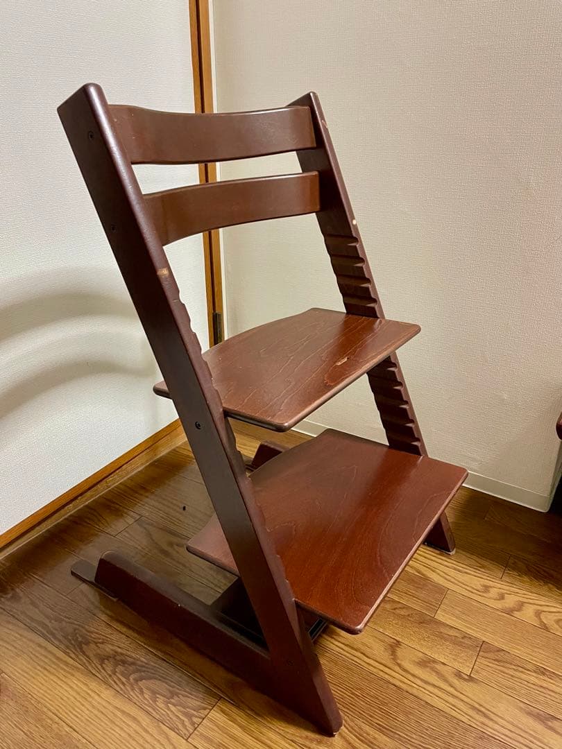 ストッケ トリップトラップ　ウォールナットブラウン