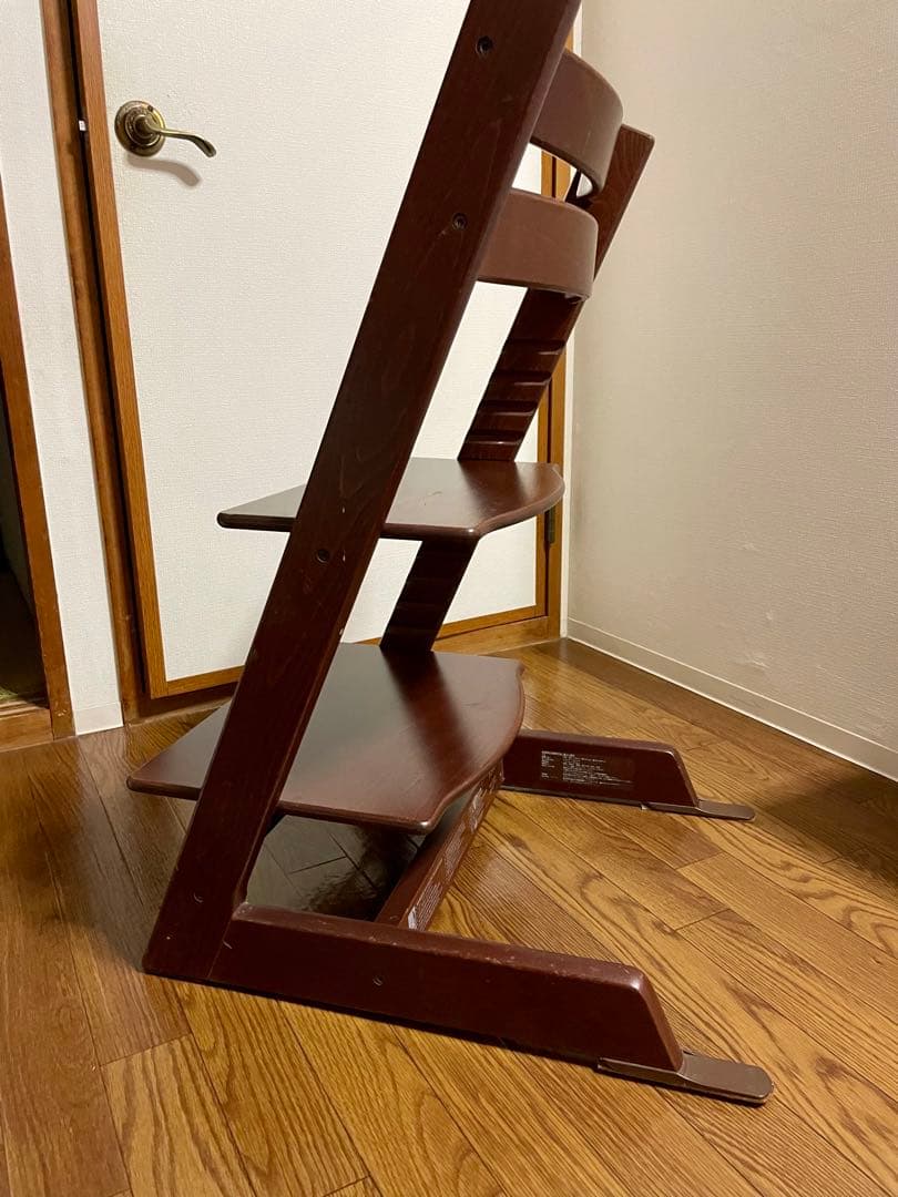 ストッケ トリップトラップ　ウォールナットブラウン