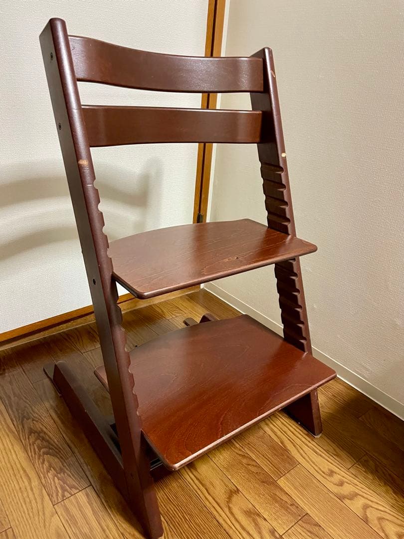 ストッケ トリップトラップ　ウォールナットブラウン