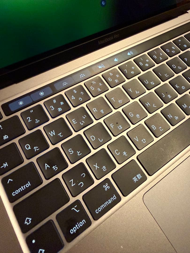 MacBook本体 MacBook Pro (2020) 256GB/8GB MXK32J/A