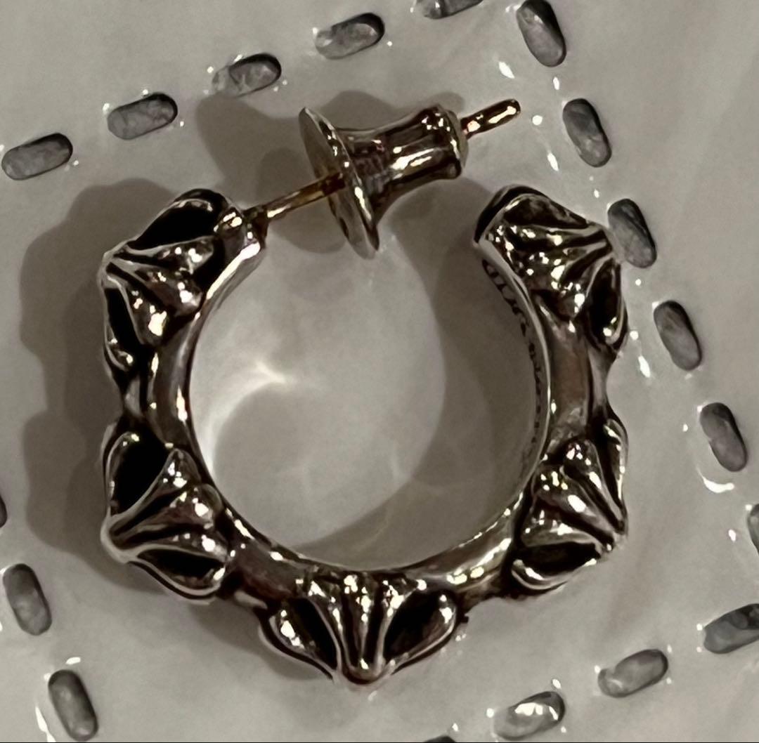 り*あ様 クロムハーツ ピアス　極美品　ポーチ付き