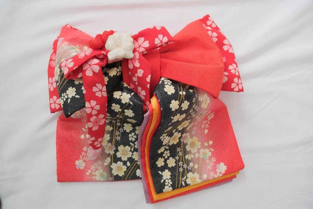 七五三　7歳女の子着物　桜　紅葉