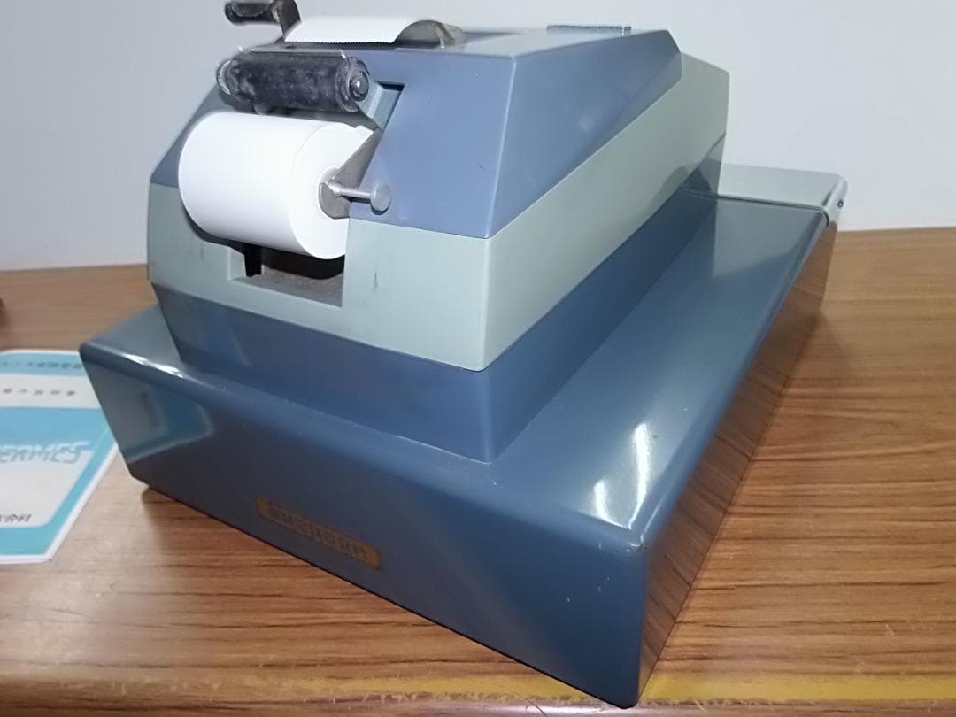 専用10/12スイス製　ヘルメス　ビンテージレジスター　８８Ｈ　手動式