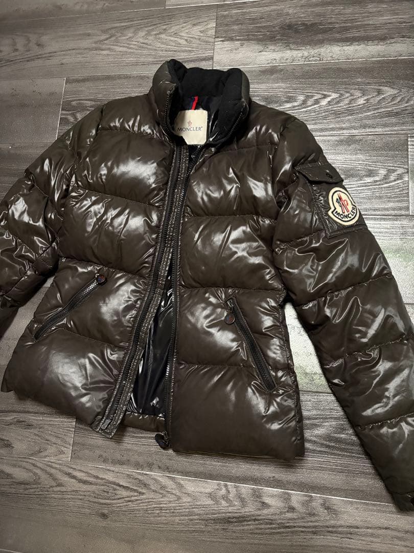 MONCLER ダウンジャケット ダークブラウン