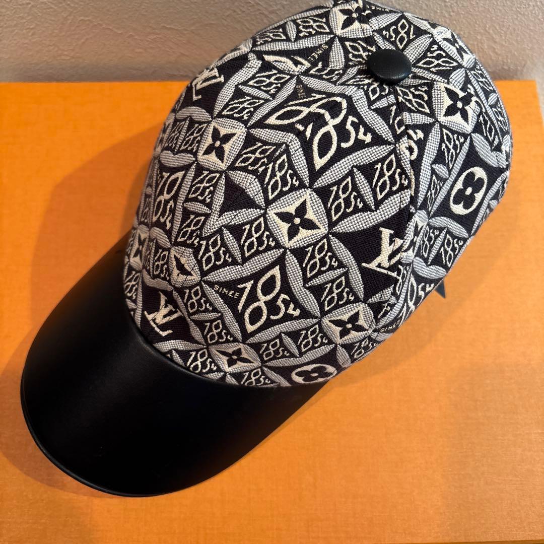 ルイヴィトン　LOUIS VUITTON キャップ　M