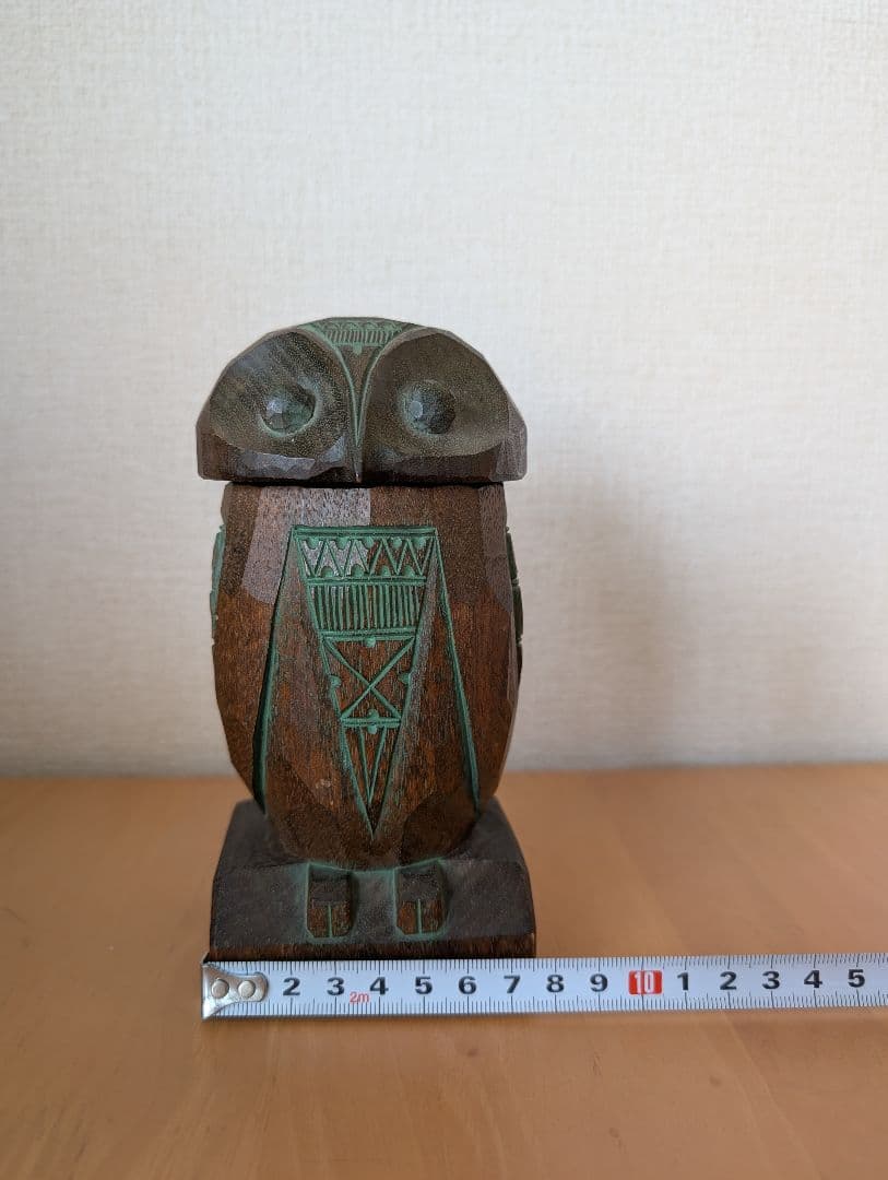 砂澤ビッキデザイン　フクロウ型木製煙草入れ