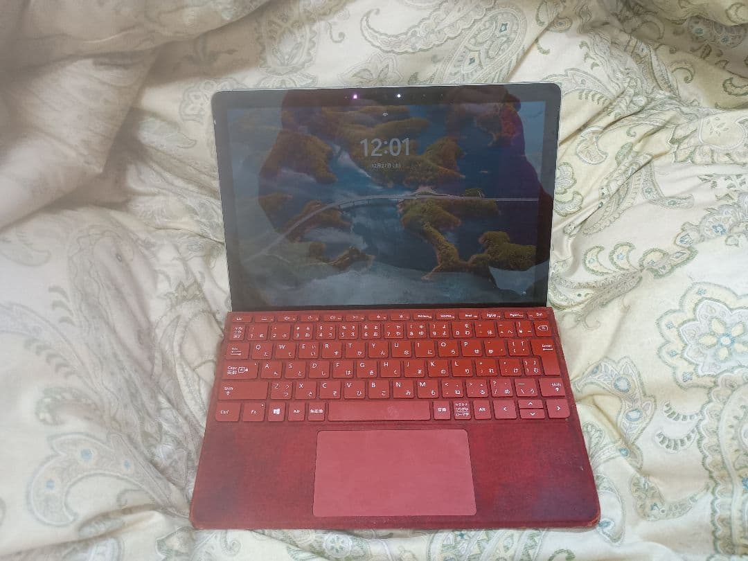 Surface Go 2 core m3 8GB 128GB wifiモデル