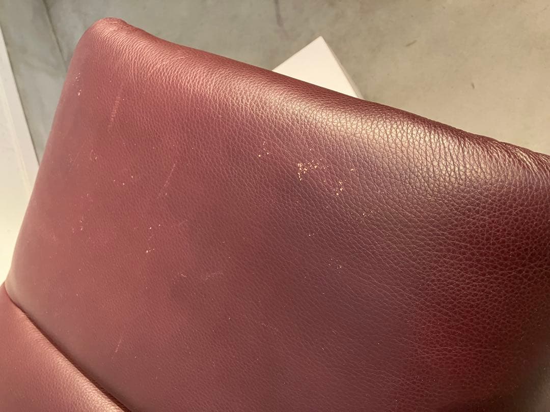 北欧ノルウェー、エコーネス、高級オットマン、スツール、カッシーナ、アクタス、本革