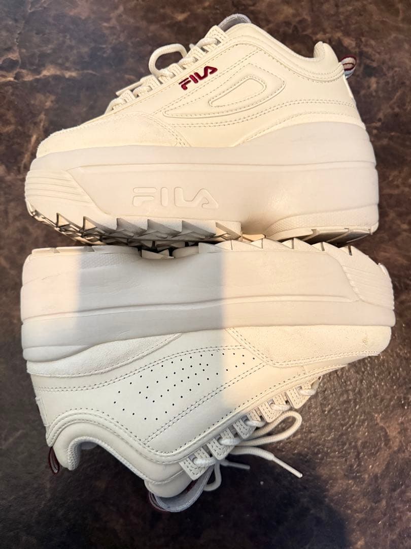 FILA ホワイト 厚底スニーカー 約7cmアップ 23cm（22.5cm向け）