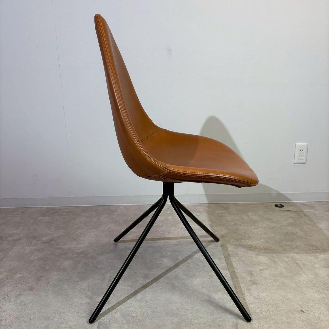 boconcept ボーコンセプト Ottawaレザー　キャメル