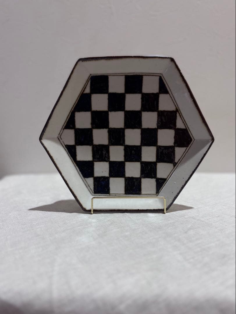 高島大樹さん六角皿