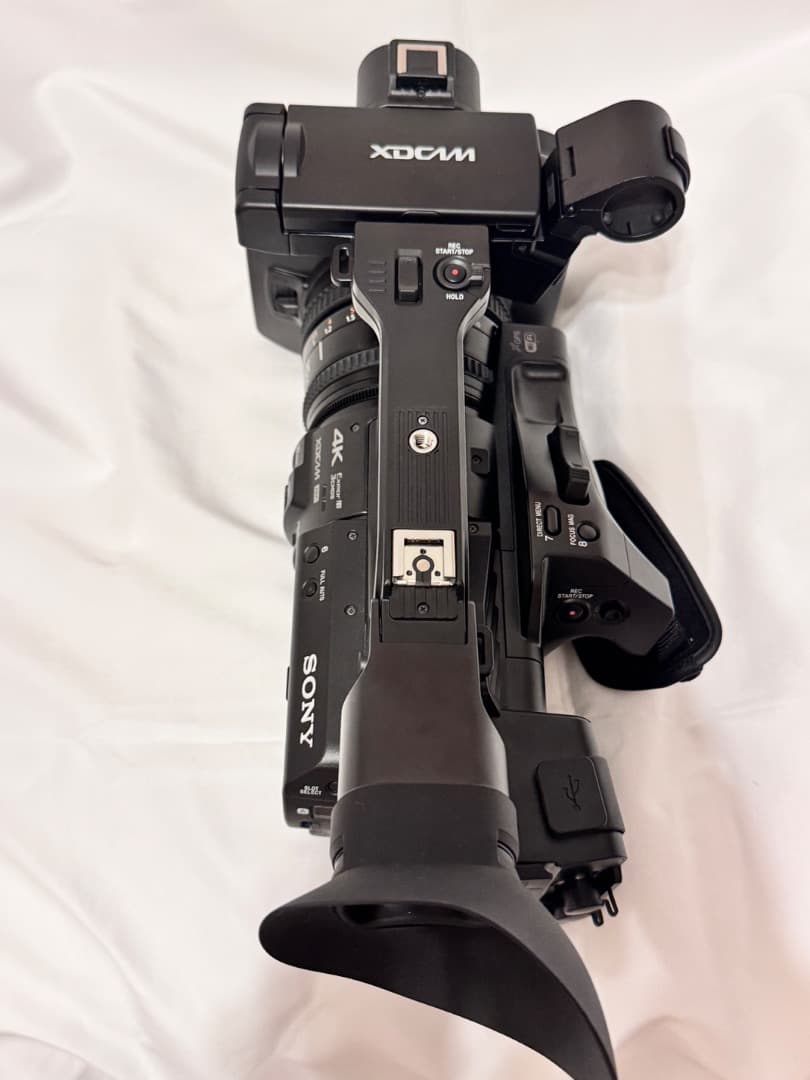 SONY PXW-Z190 業務用ビデオカメラ 本体（充電器、バッテリー1本付）