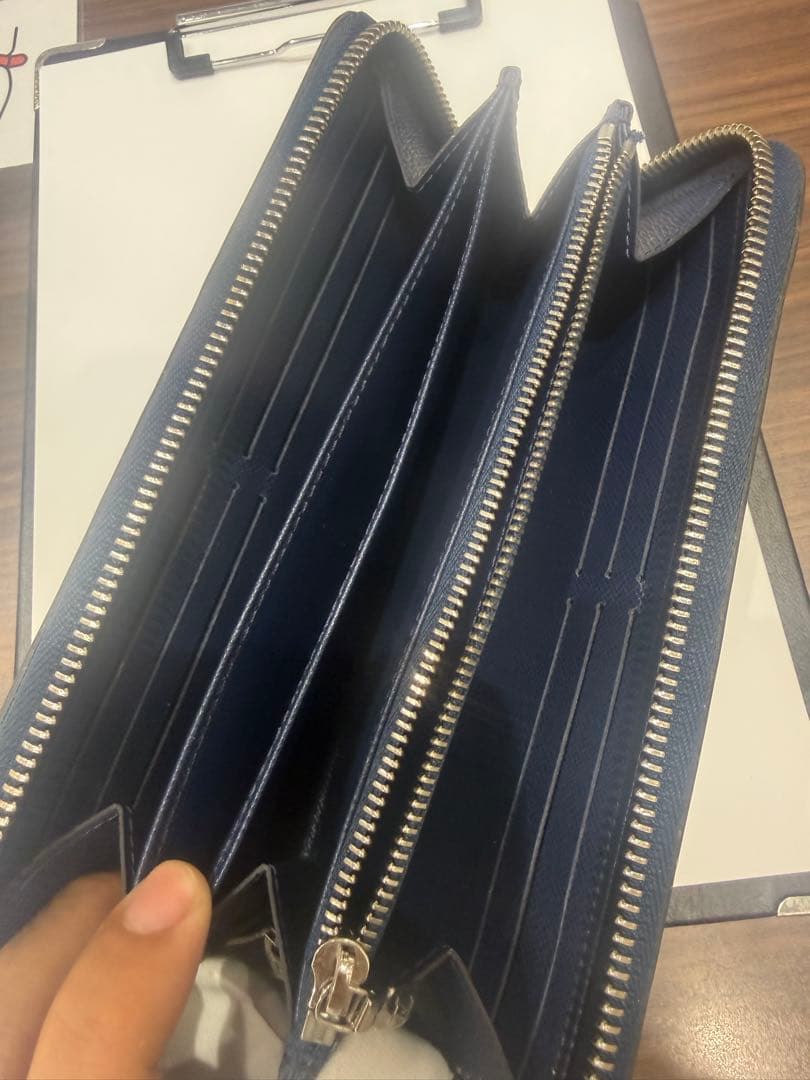 エピレザー ネイビー 長財布