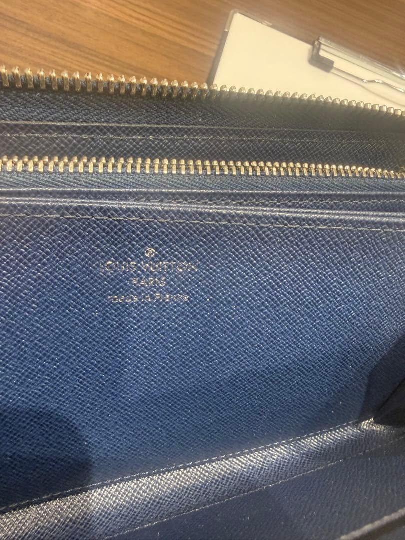 エピレザー ネイビー 長財布