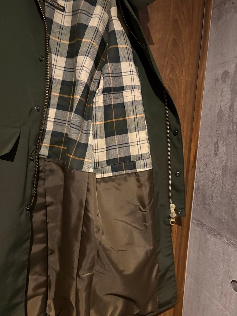Barbour ステンカラーコート 36サイズ バッジ付　オリーブ