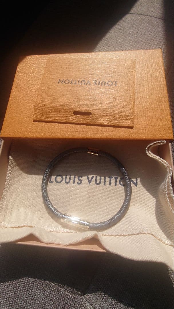 Louis Vuitton ルイヴィトン　ブラスレスプリット　タイガマラ
