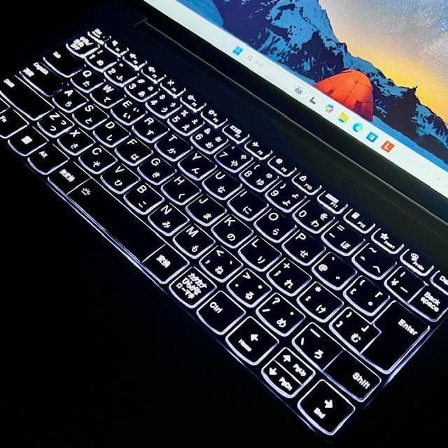 リア！IdeaPad Slim 5