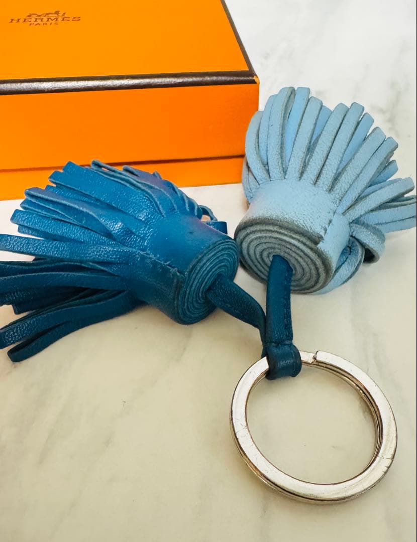 HERMES エルメス キーリング カルメン ウノドスブルー