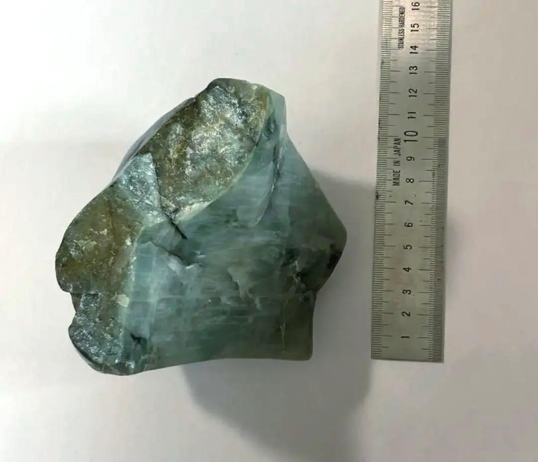 翡翠 ヒスイ 原石 約1.4kg