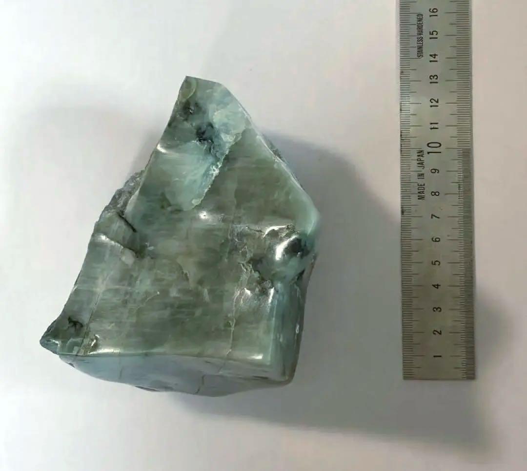 翡翠 ヒスイ 原石 約1.4kg