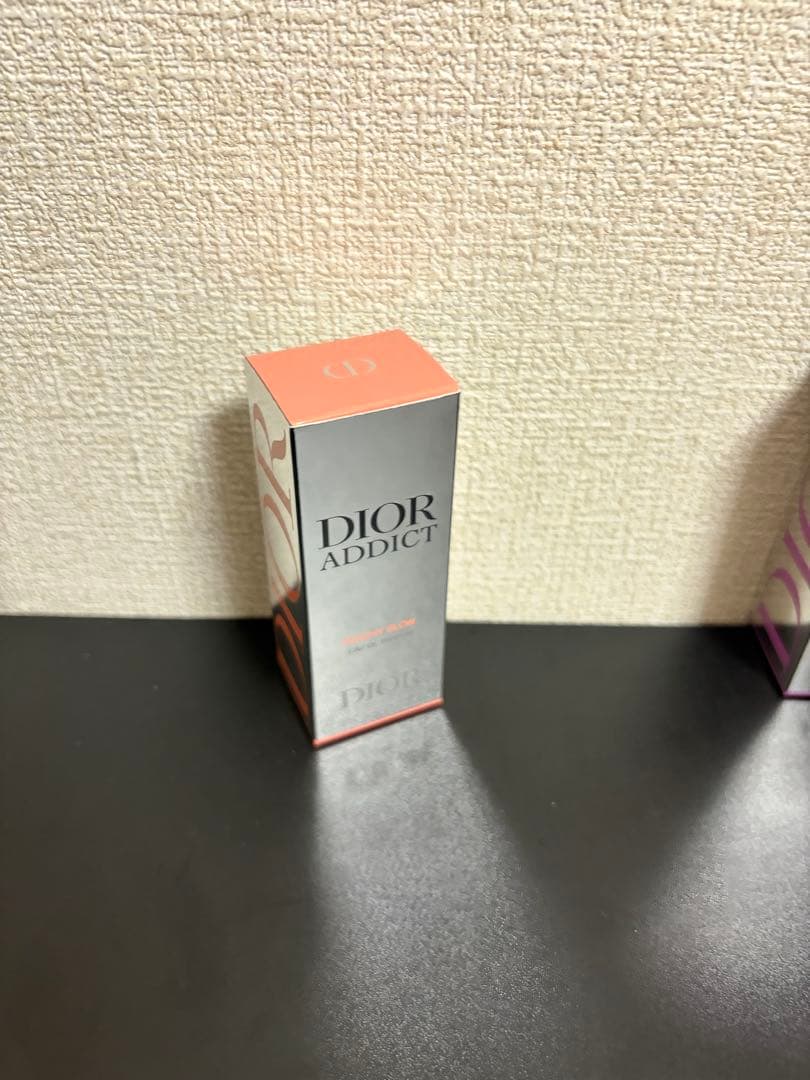 ❗️新製品•値下げ中❗️ ディオール アディクト ピーチー グロウ 30mL