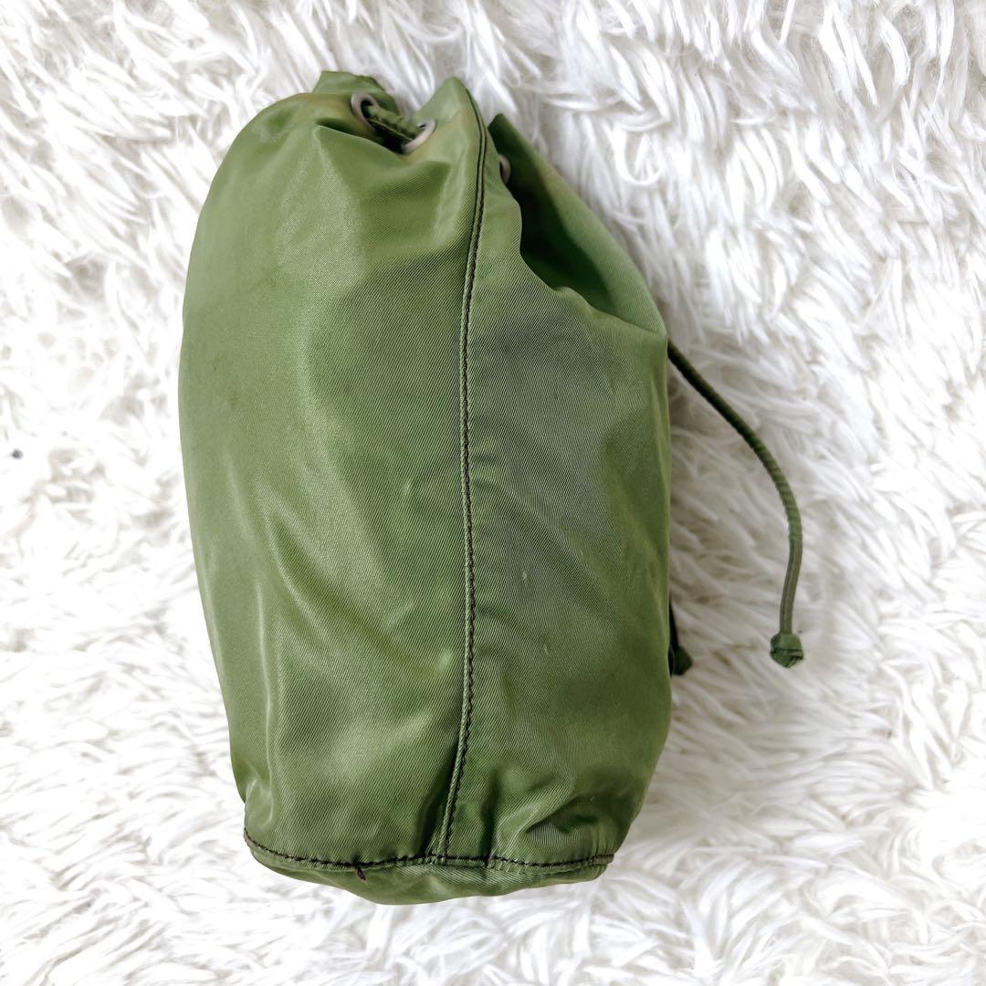 バッグ PRADA Khaki Nylon Drawstring Pouch Y2K