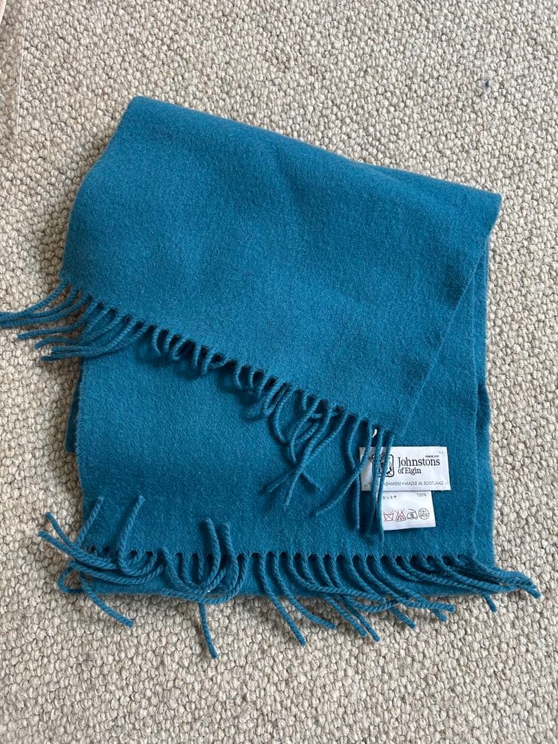 ジョンストンズ　カシミアマフラーフリンジ付き