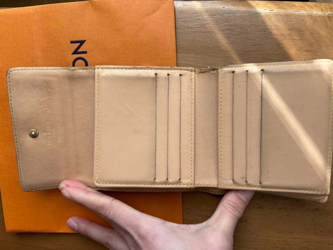 Louis Vuitton マルチカラー 財布