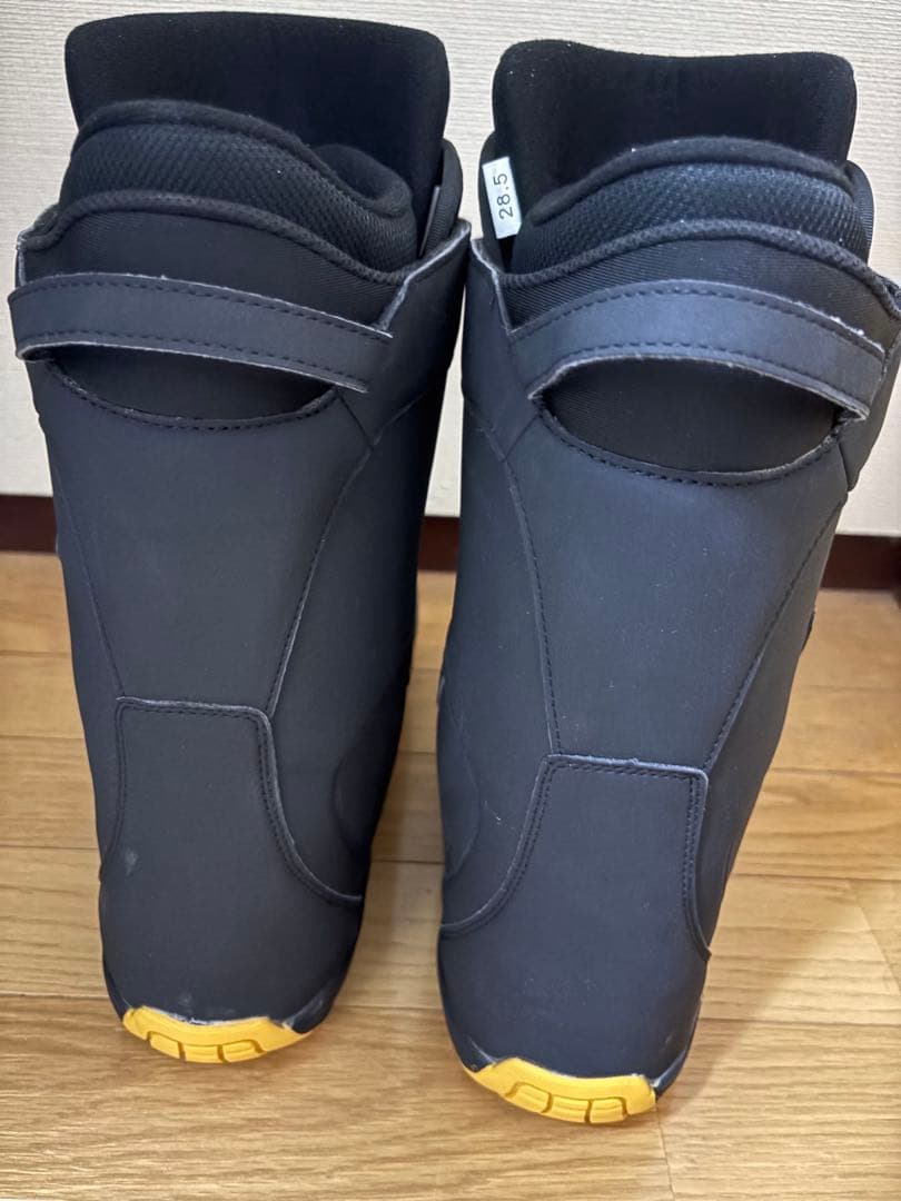 AIRBORNE（ARBN）スノーボードブーツ 28.5cm 美品 使用少なめ