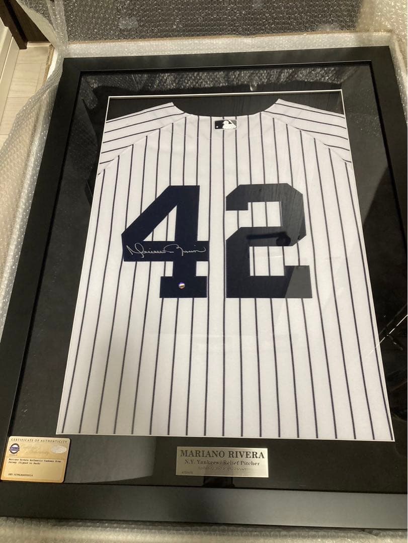 希少　刺繍サイン入り　MLB ヤンキース　 マリアノリベラ　ユニフォーム