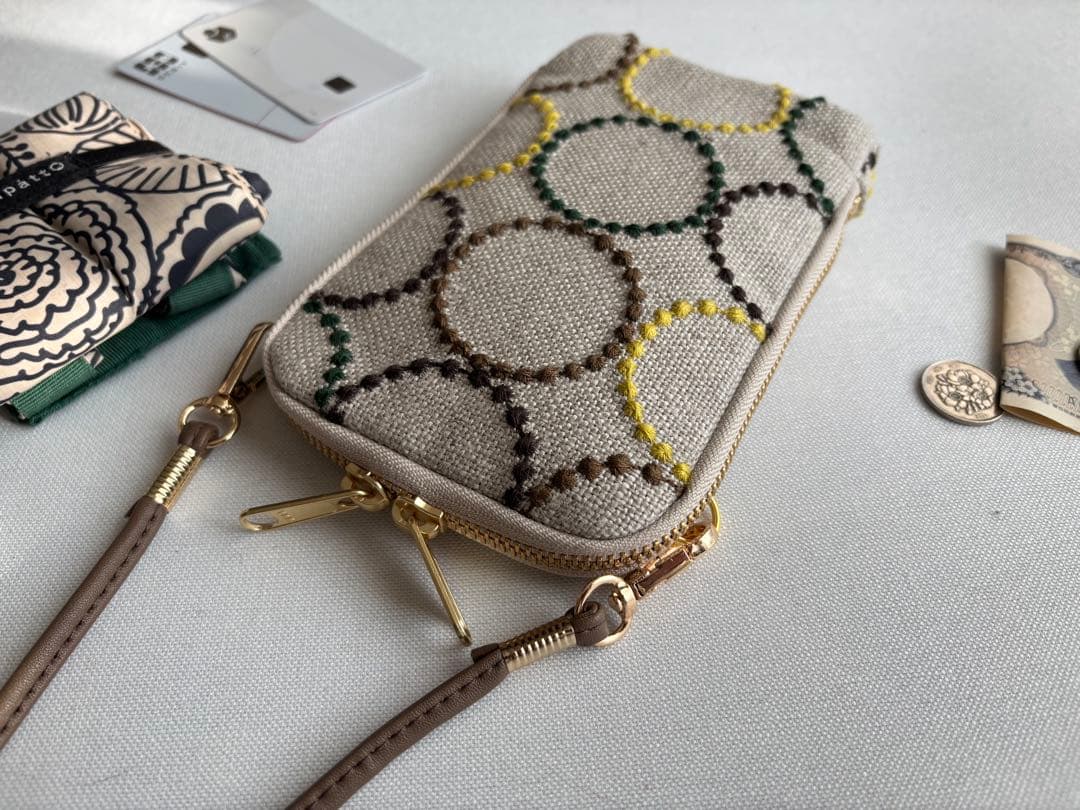 【スマホショルダー】ミナペルホネン タンバリン tambourine mix