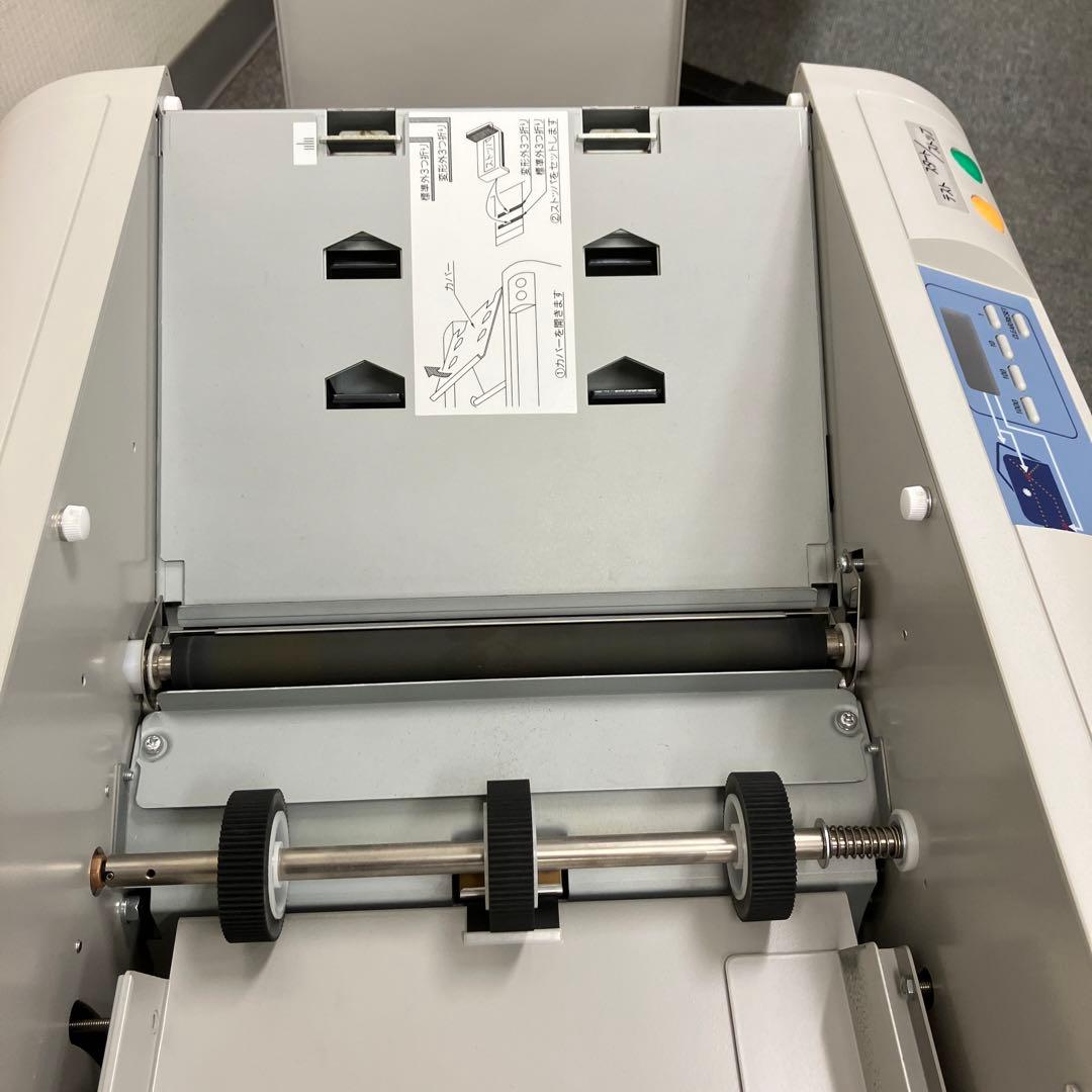 ライオン事務器 紙折機 LF-80N ワンタッチ切替ダイヤル　自動紙折り機