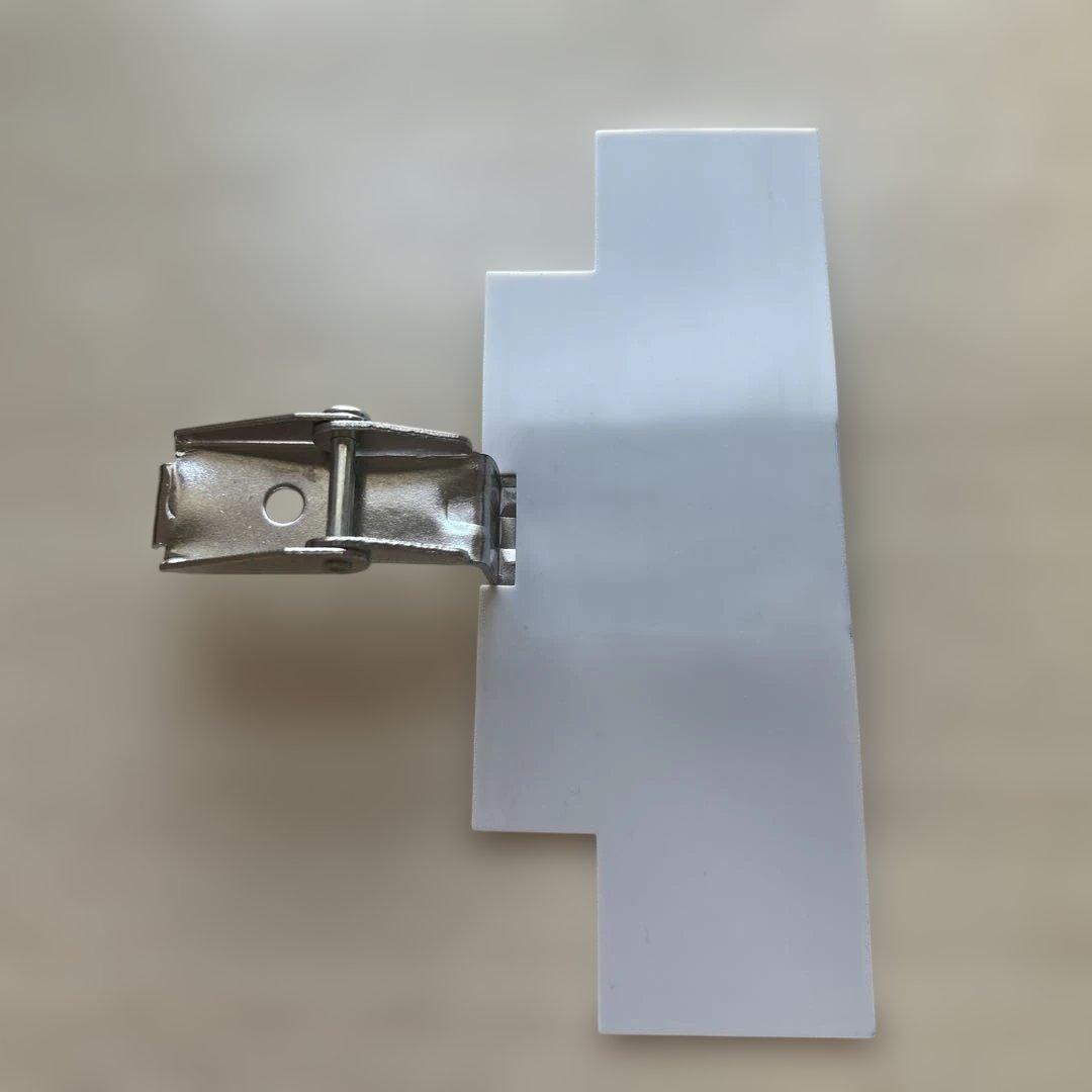 【KOIZUMI】 ルームエアコン KAW-1627 2023年製　取付枠セット