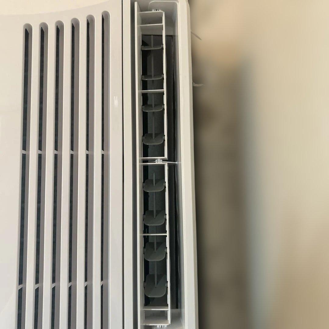 【KOIZUMI】 ルームエアコン KAW-1627 2023年製　取付枠セット