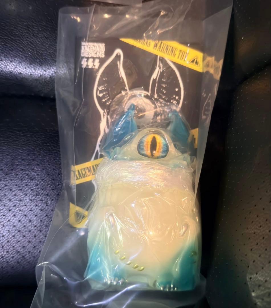 新品 台湾限定 KAGEMARU DESIGN アイビー アイバットビースト