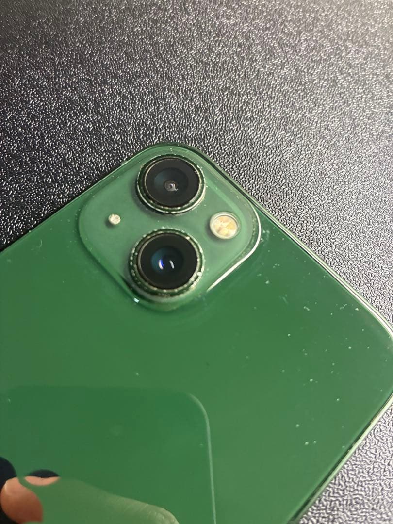 Apple iPhone 13 256GB グリーン 画面にひびあり