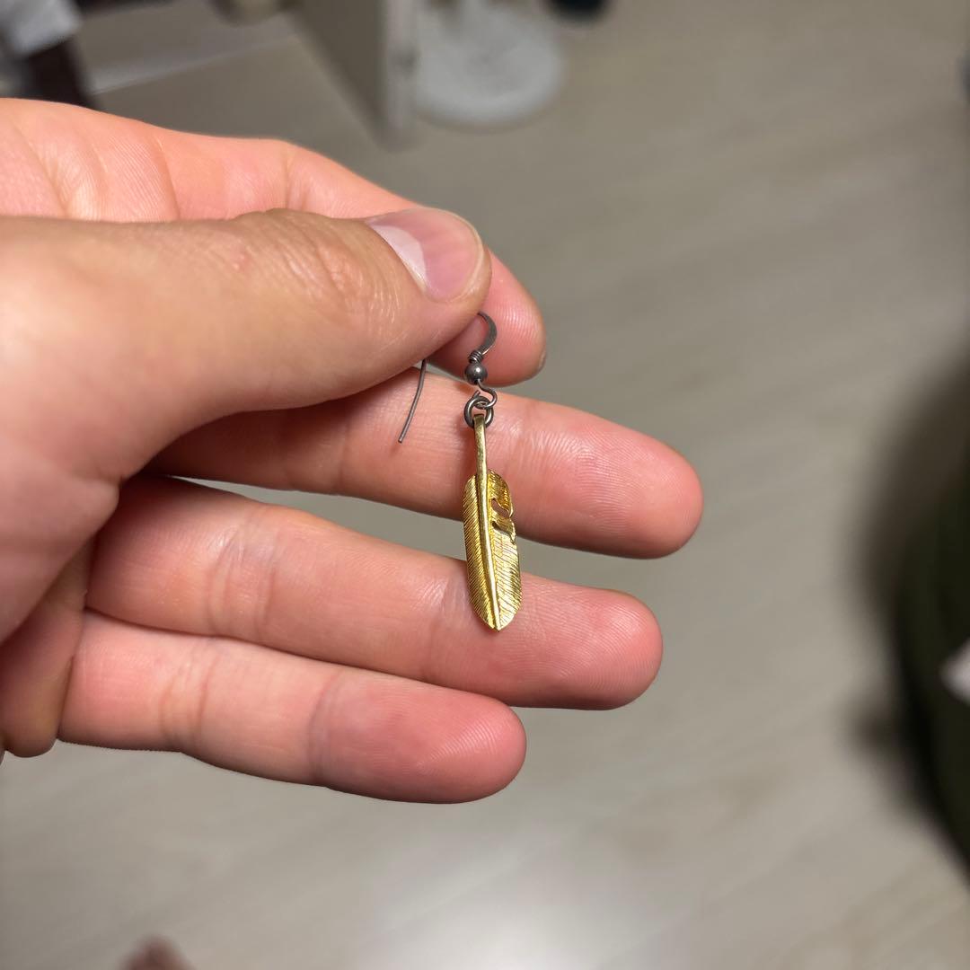 ファーストアローズ　ALL-K18XSフェザーチャームピアス