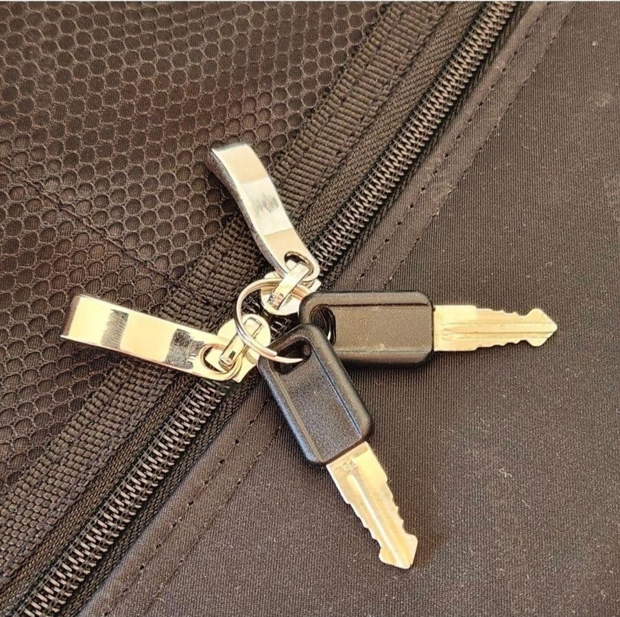 Mercedes-Benz ス－ツケ－ス 35L ブラック 機内持込み 秋旅行