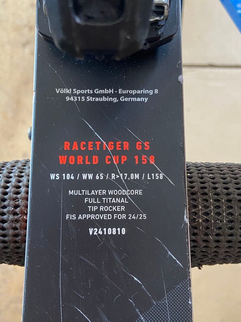 Völkl Racetiger Jr. GS158センチ
