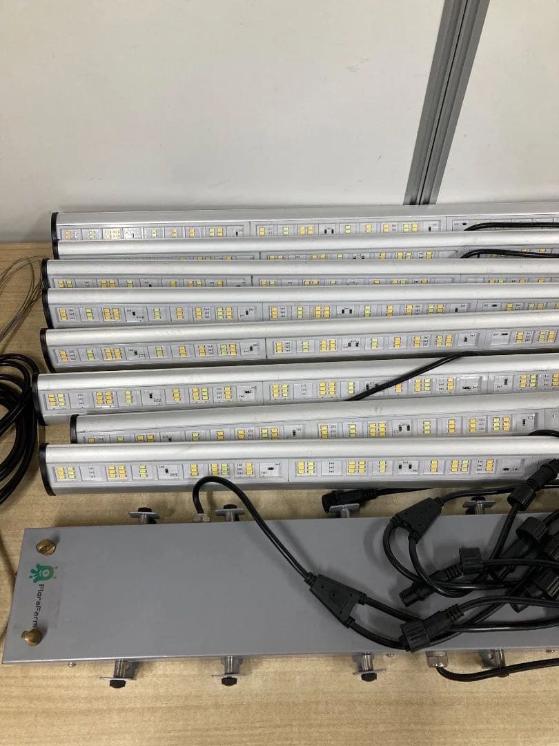 ✨グローライト Spider LED LP8 LED栽培照明