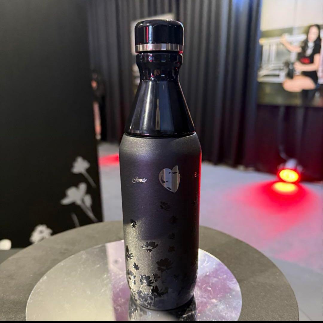 新品未使用 Stanley1913 x JENNIE スリムラックスボトル