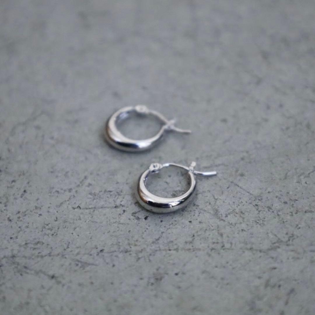 【新品未使用/同時購入¥2,000引】peauフープピアス/ホワイトゴールド