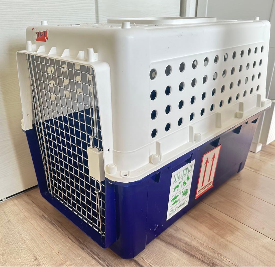 犬用ケージ （国際規格）送料込み。 手渡しの場合、4500円に変更可。たのメル便