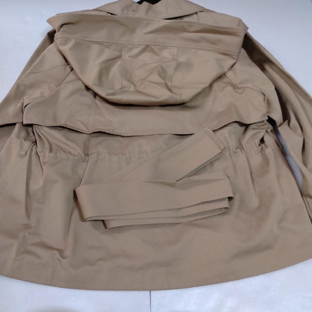 みぃ　新品　JUSGLITTY　撥水フード付きショートトレンチ