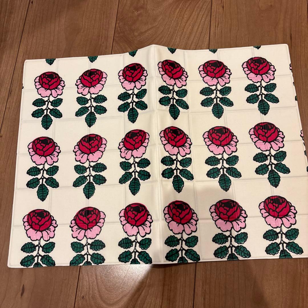 レア マリメッコ ヴィヒキルース ランチョンマット