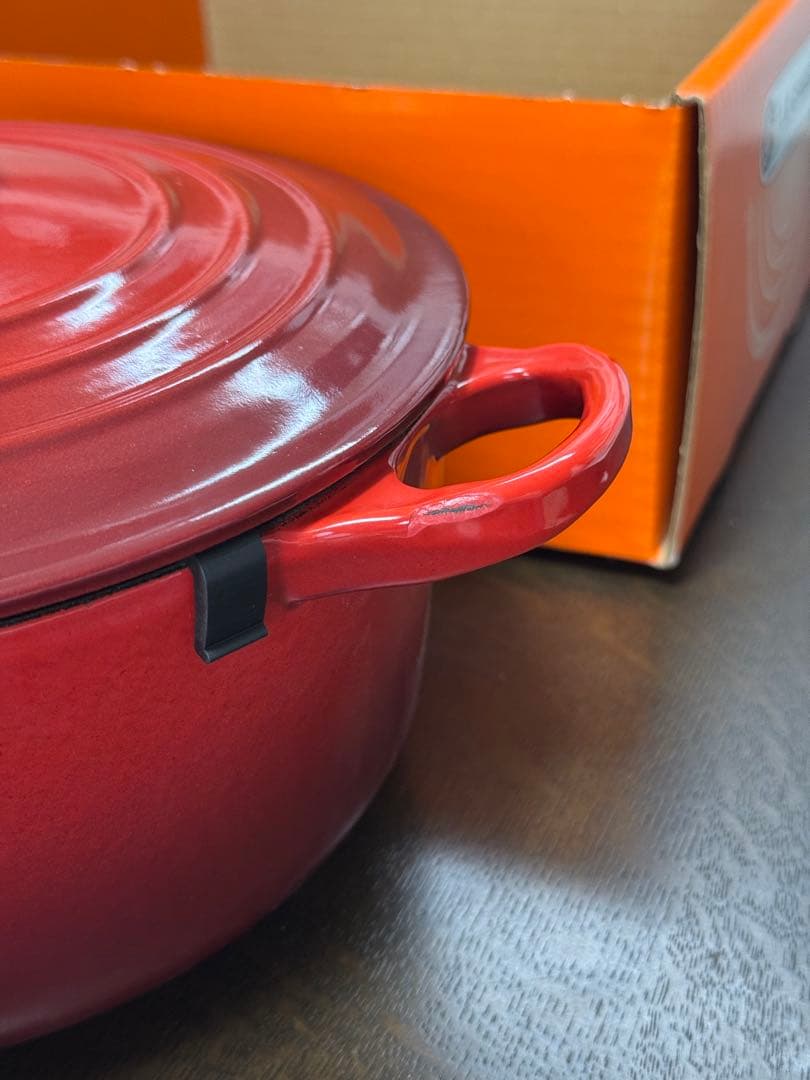 ル・クルーゼ　LE CREUSET　ココット・ロンド　20cm