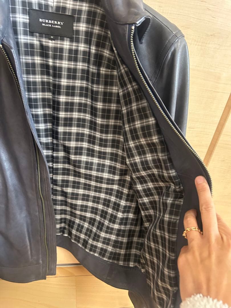 バーバリーブラックレーベル　 レザー シングルライダース　m 高級　ジャケット