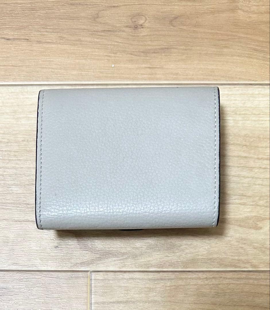 n*u様 ◇ロエベ◇アナグラム トライフォールド 三つ折り財布 ライトオーツ /